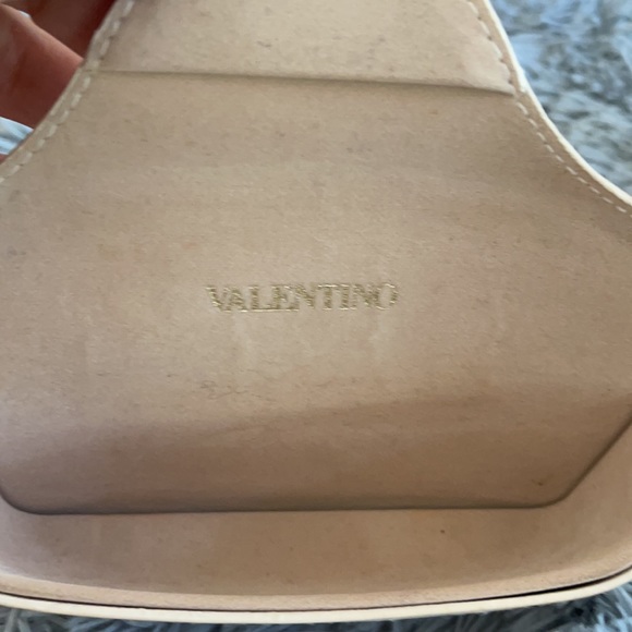 🕶Authentic Valentino Sunglasses🕶 - Picture 8 of 11